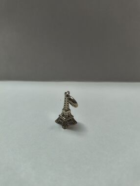 Pandora Silver Eiffel Tower Charm